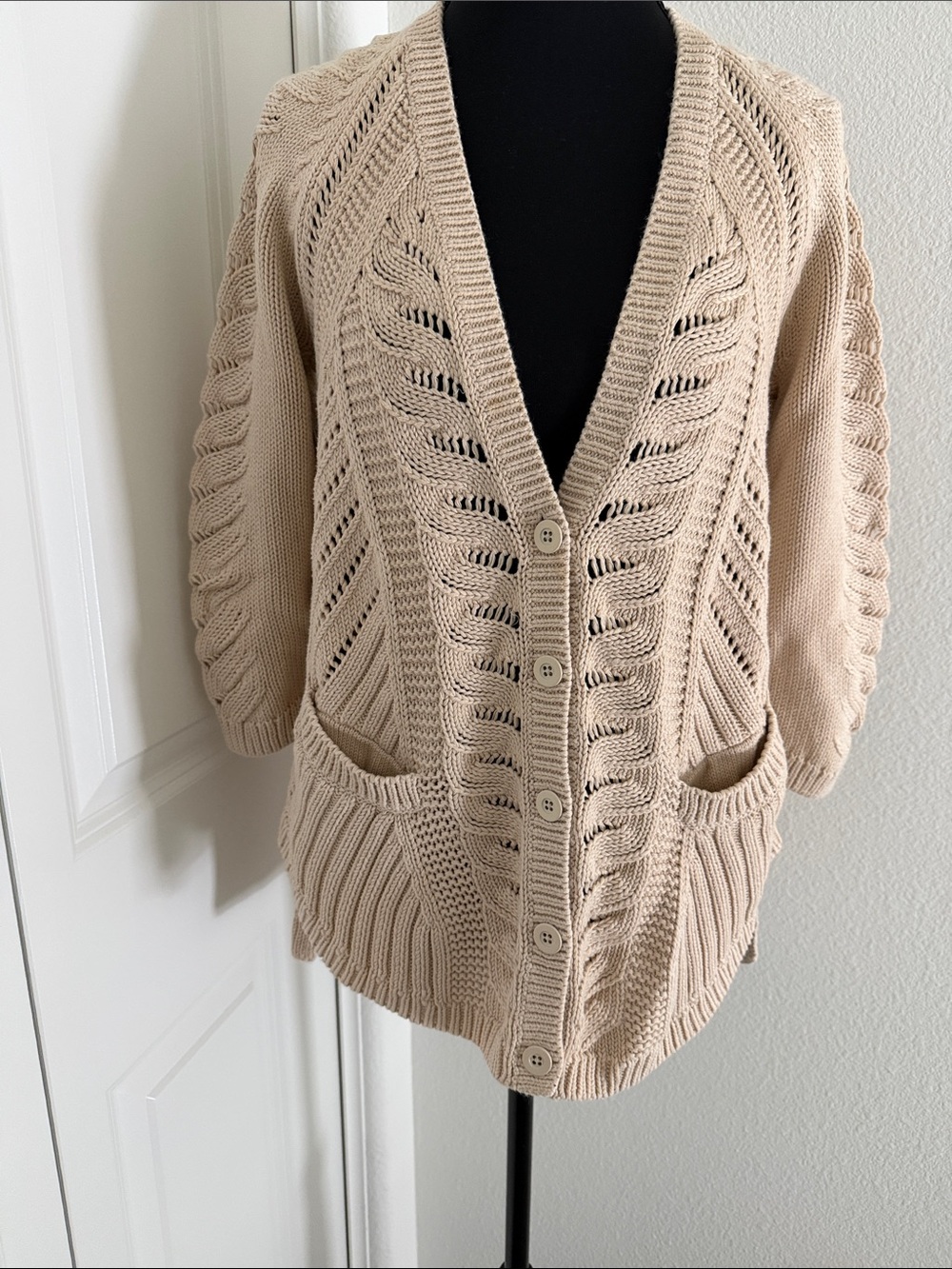 GAP 💯% Cotton Openwork Cable-Knit Button Cardigan.